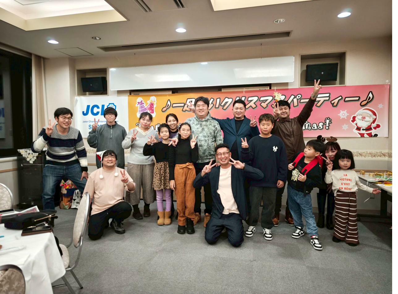 11月第2例会「一足早いクリスマスパーティー」